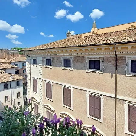Ych-penthouse Fiammetta A Piazza Navona Apartamento