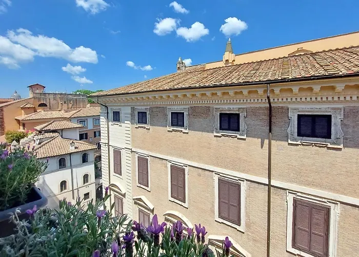 Ych-penthouse Fiammetta A Piazza Navona Apartmán